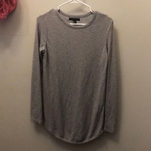 Gray long sleeve tunic
